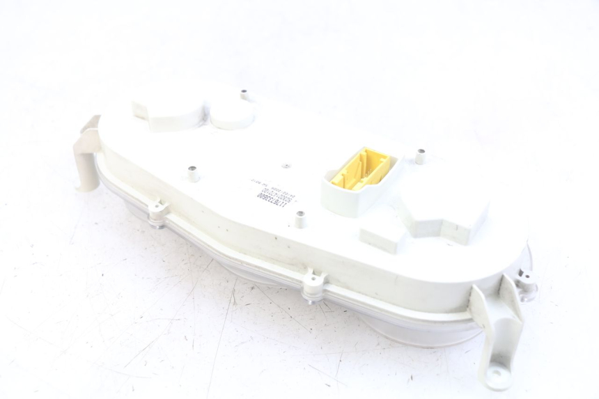 photo de LICZNIK PEUGEOT SATELIS 125 (2006 - 2009) - Stan powierzchni