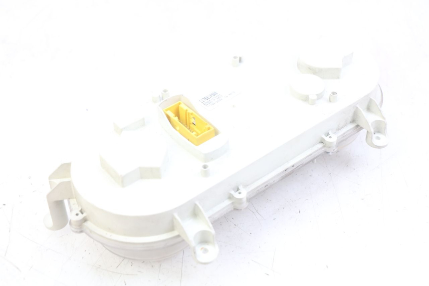 photo de LICZNIK PEUGEOT SATELIS 125 (2010 - 2012) - Punkty mocowania