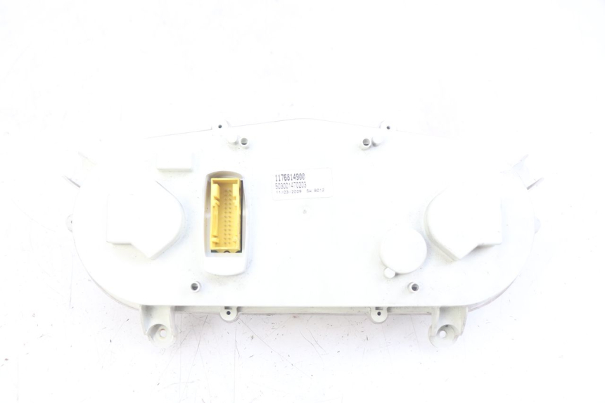 photo de LICZNIK PEUGEOT SATELIS 125 (2010 - 2012) - Stan powierzchni