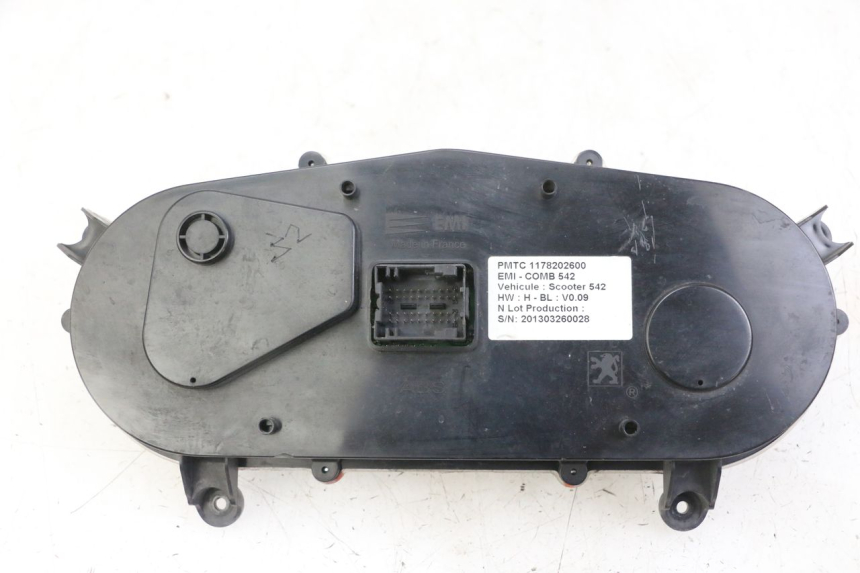 photo de LICZNIK PEUGEOT SATELIS 125 (2013 - 2018) - Punkty mocowania