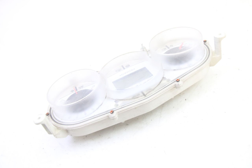 photo de LICZNIK PEUGEOT SATELIS 250 (2006 - 2012) - Stan powierzchni