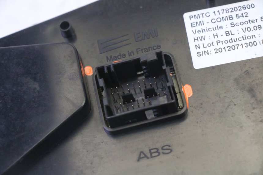 photo de LICZNIK PEUGEOT SATELIS 125 (2010 - 2012) - Widok produktu