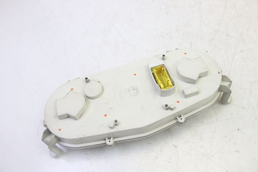 photo de LICZNIK PEUGEOT SATELIS 125 (2006 - 2009) - Oznaczenia i referencje