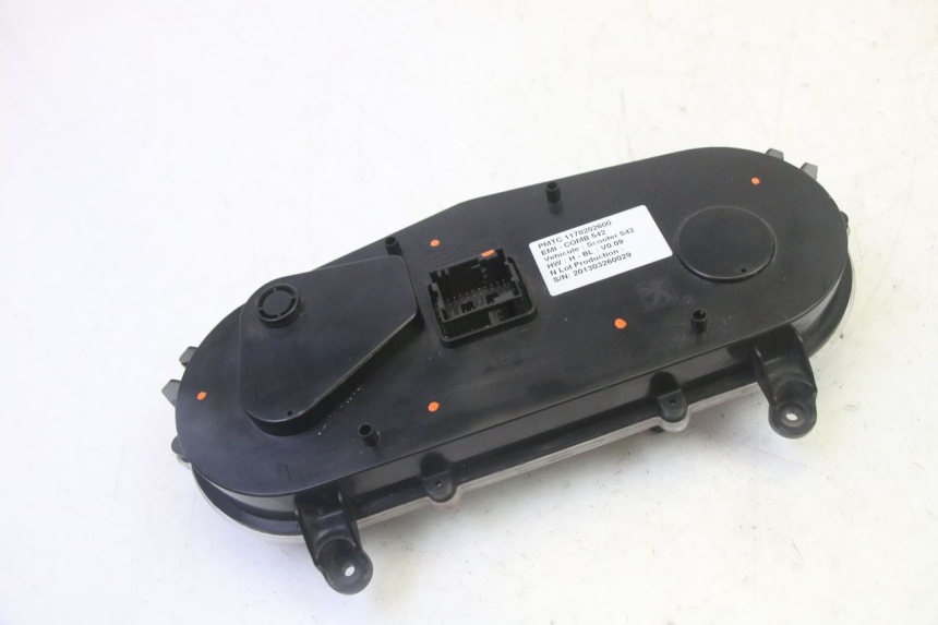 photo de LICZNIK PEUGEOT SATELIS 125 (2013 - 2018) - Stan powierzchni