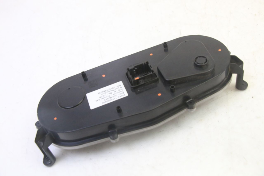 photo de LICZNIK PEUGEOT SATELIS 125 (2013 - 2018) - Oznaczenia i referencje