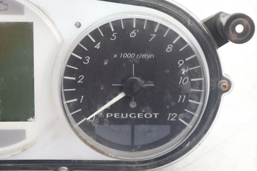 photo de LICZNIK PEUGEOT SATELIS 125 (2013 - 2018) - Widok ogólny