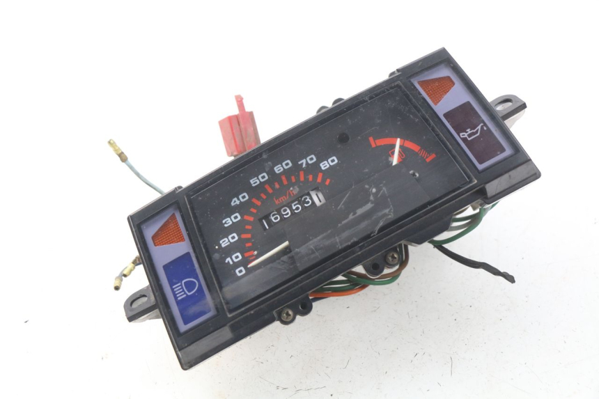 photo de LICZNIK PEUGEOT SC 50 (1988 - 1992) - Inny kąt widzenia