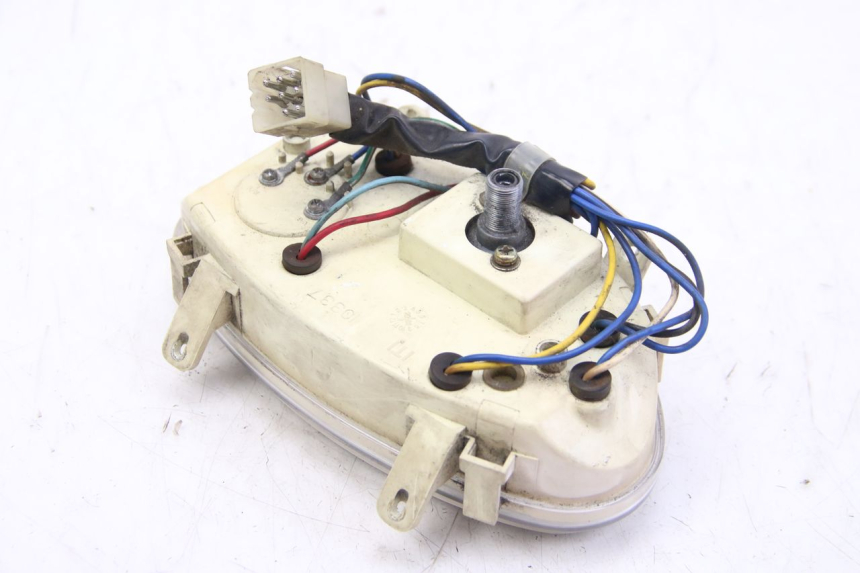 photo de LICZNIK APRILIA SCARABEO 4T 50 (2009 - 2017) - Zbliżenie techniczne