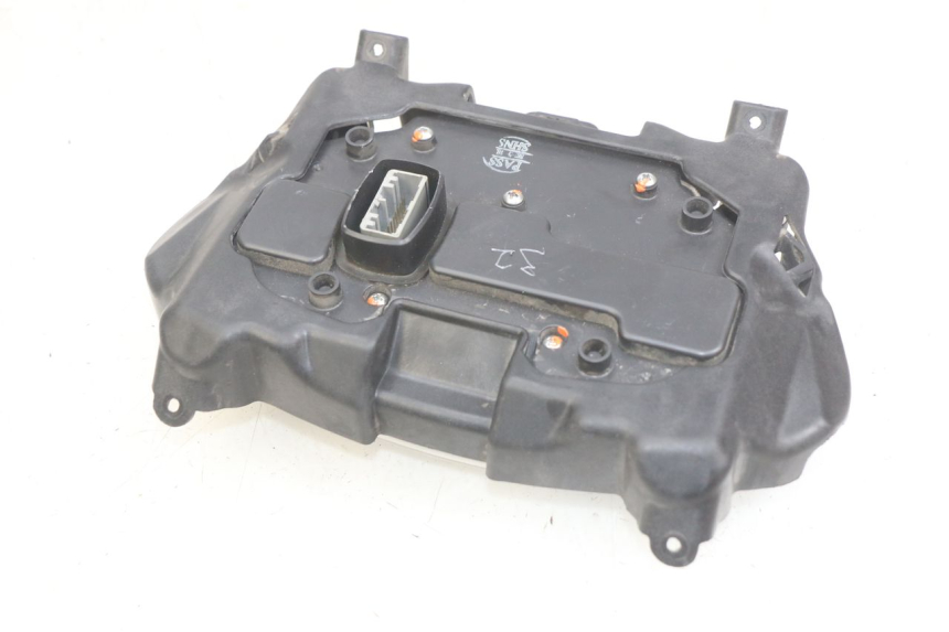 photo de LICZNIK APRILIA SCARABEO LIGHT 125 (2007 - 2011) - Zbliżenie techniczne