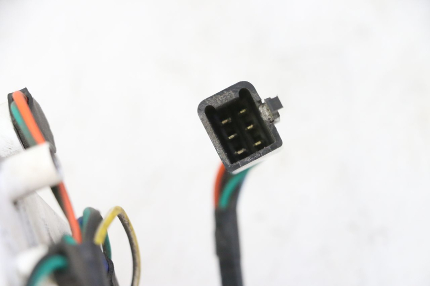 photo de LICZNIK HONDA SCV LEAD 100 (2003 - 2007) - Inny kąt widzenia