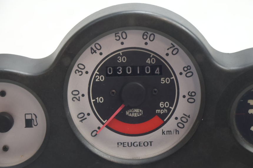 photo de LICZNIK PEUGEOT SPEEDFIGHT 2 AC 50 (2000 - 2009) - Zoom stanu zużycia