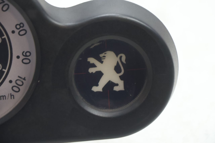 photo de LICZNIK PEUGEOT SPEEDFIGHT 2 AC 50 (2000 - 2009) - Inny kąt widzenia
