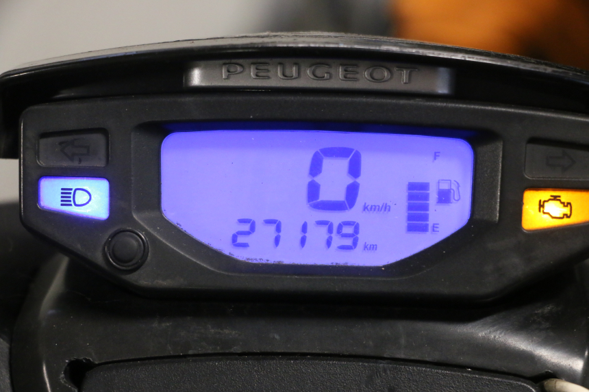 photo de LICZNIK PEUGEOT SPEEDFIGHT 4 4T EFI 50 (2021 - 2025) - Zoom stanu zużycia