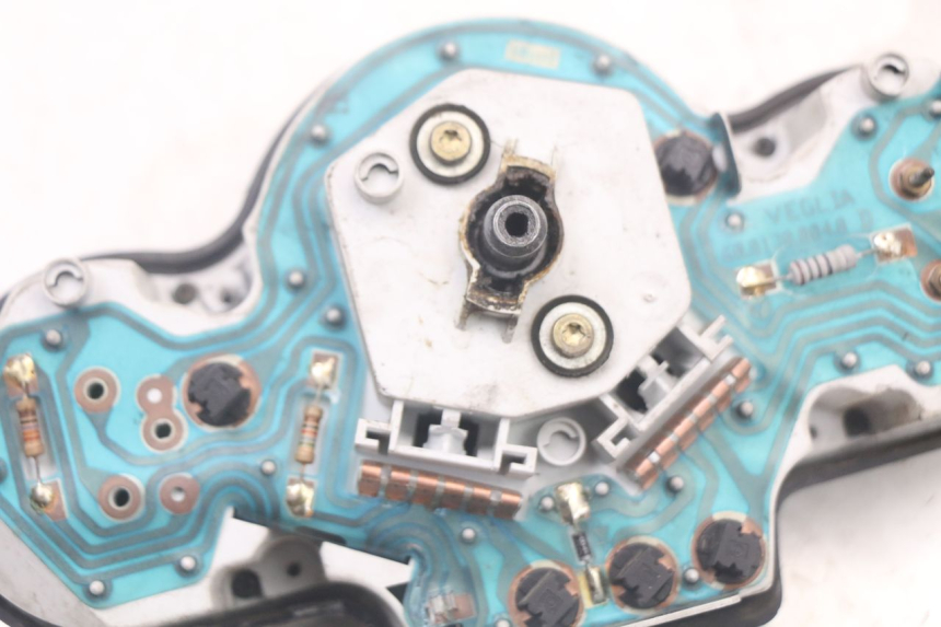 photo de LICZNIK PEUGEOT SPEEDFIGHT 100 (1997 - 2007) - Szczegóły charakterystyczne