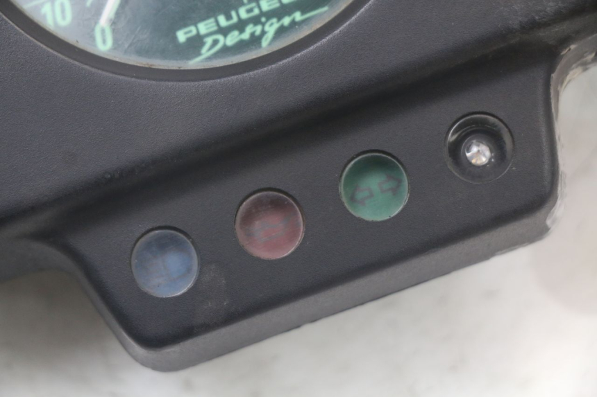 photo de LICZNIK PEUGEOT SPEEDFIGHT 100 (1997 - 2007) - Zbliżenie techniczne