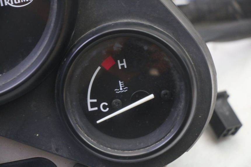 photo de LICZNIK TRIUMPH SPRINT 900 (1995 - 1998) - Inny kąt widzenia