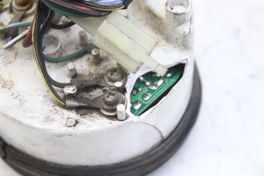 photo de LICZNIK TRIUMPH SPRINT ST 955 (1999 - 2001) - Inny kąt widzenia