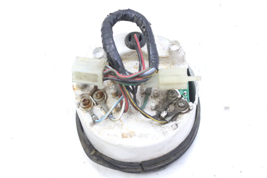 photo de LICZNIK TRIUMPH SPRINT ST 955 (1999 - 2001) - Widok ogólny