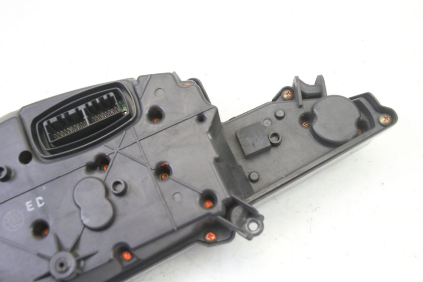 photo de LICZNIK HONDA ST PAN EUROPEAN 1300 (2002 - 2013) - Widok produktu