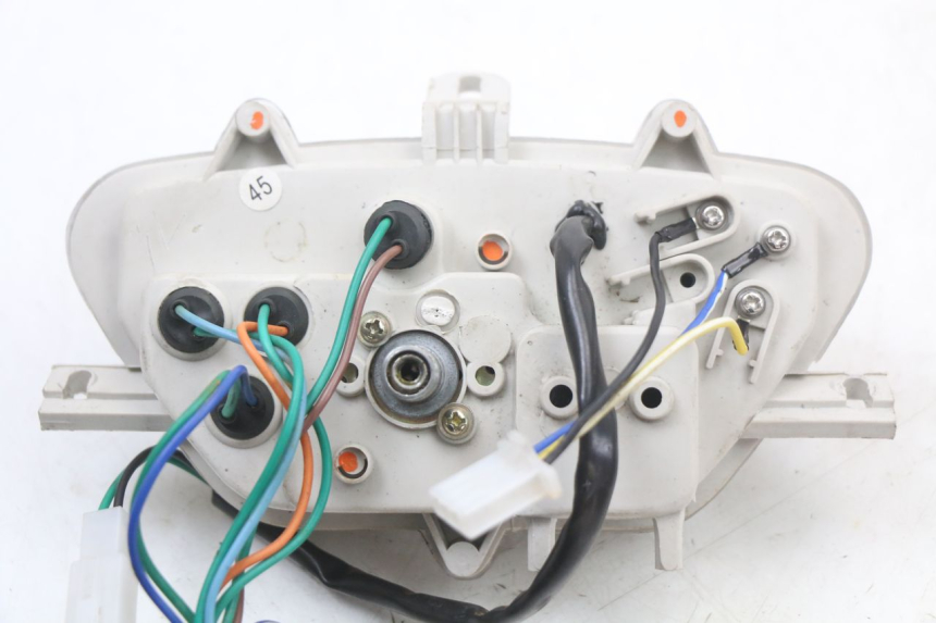 photo de LICZNIK VASTRO STREET X 4T 50 (2016 - 2021) - Punkty mocowania