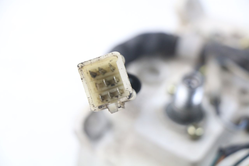 photo de LICZNIK PEUGEOT STREETZONE 2T 50 (2014 - 2019) - Inny kąt widzenia