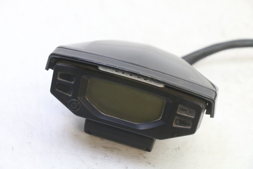 photo de LICZNIK PEUGEOT STREETZONE I NAKED 2T 50 (2018 - 2020) - Inny kąt widzenia