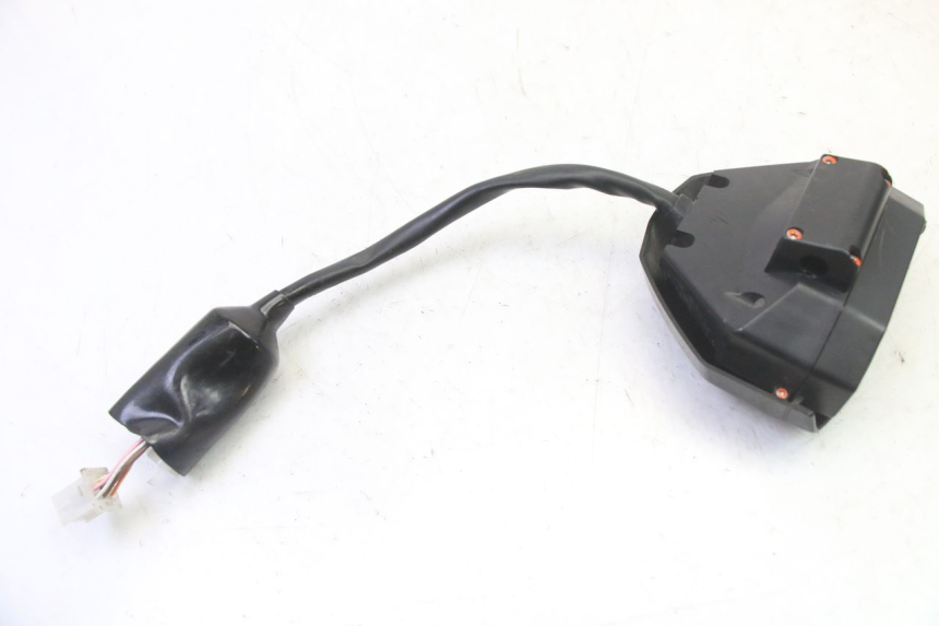 photo de LICZNIK PEUGEOT STREETZONE I NAKED 2T 50 (2018 - 2020) - Stan powierzchni