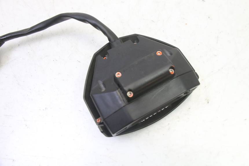 photo de LICZNIK PEUGEOT STREETZONE I NAKED 2T 50 (2018 - 2020) - Część sprawdzona