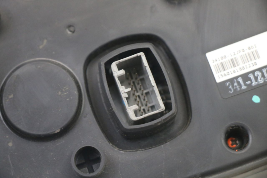 photo de LICZNIK SUZUKI BURGMAN 125 (2015 - 2017) - Stan powierzchni