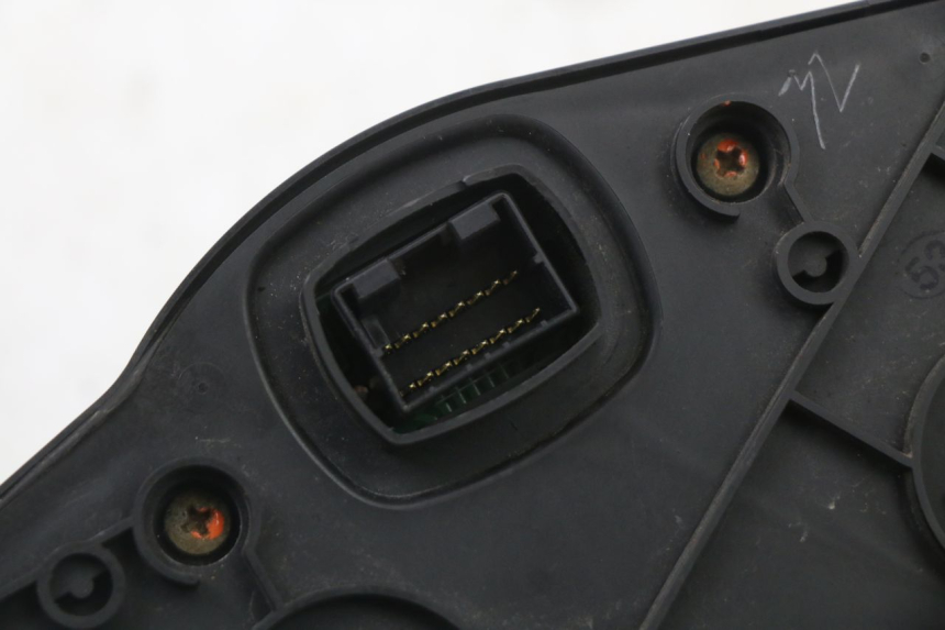 photo de LICZNIK SUZUKI SV S 650 (1999 - 2002) - Punkty mocowania