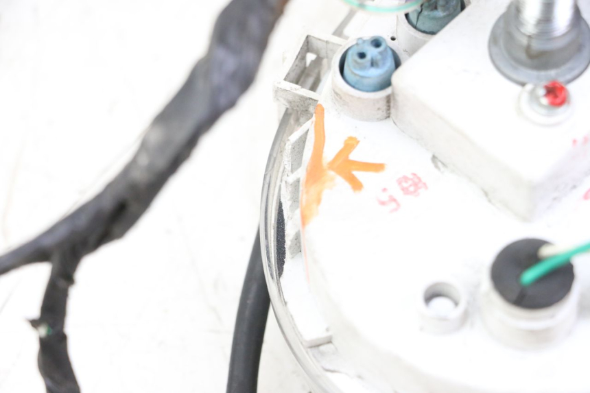 photo de LICZNIK SYM FIDDLE 3 III 125 (2014 - 2020) - Inny kąt widzenia