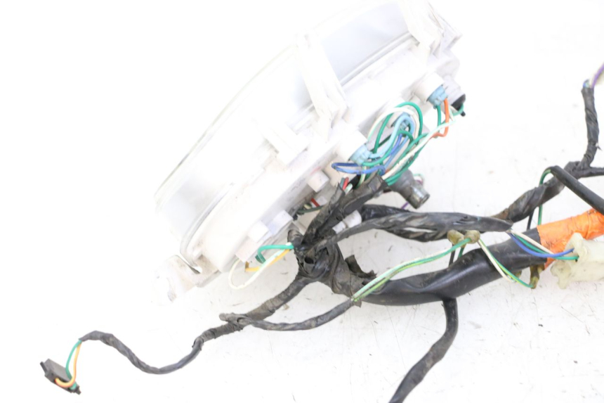 photo de LICZNIK SYM FIDDLE 3 III 125 (2014 - 2020) - Punkty mocowania