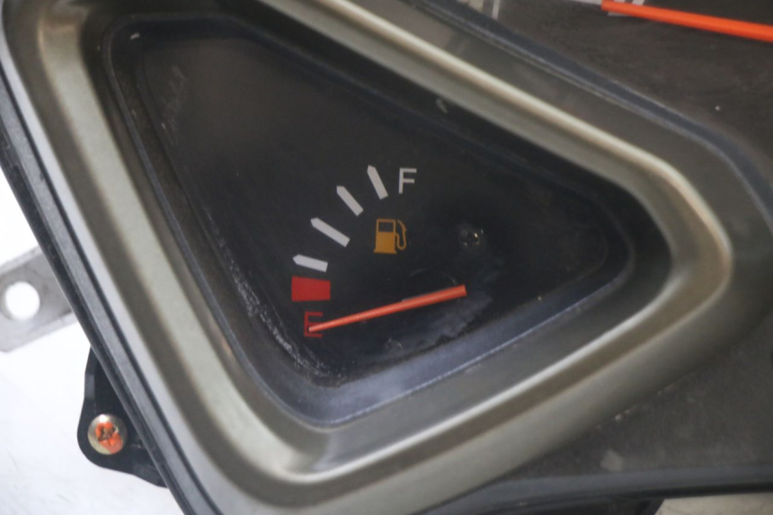 photo de LICZNIK SYM JET 14 4T 50 (2018 - 2022) - Zoom stanu zużycia