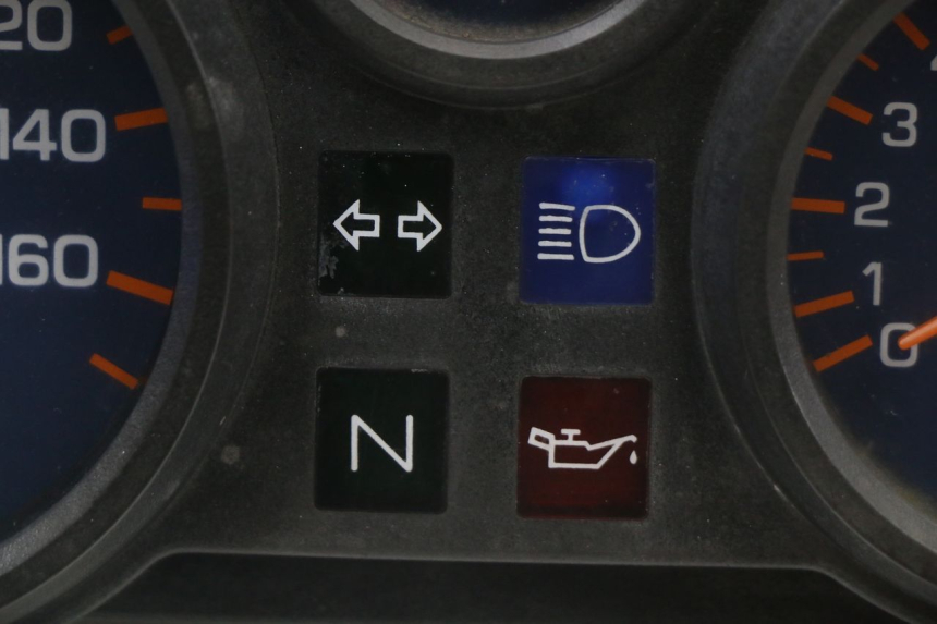 photo de LICZNIK YAMAHA TDR DELTABOX 125 (1997 - 2003) - Zbliżenie techniczne