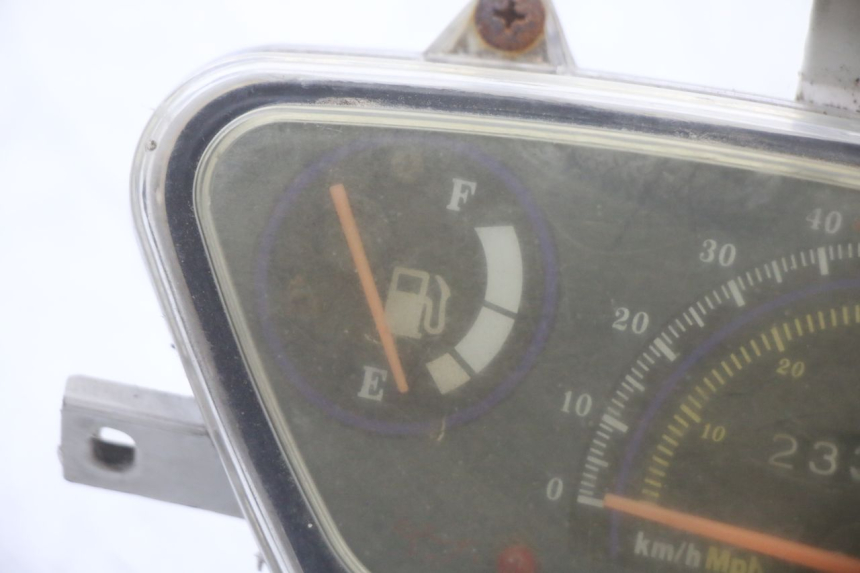 photo de LICZNIK TNT MOTOR ROMA 10' 2T 50 (2011 - 2018) - Szczegół części