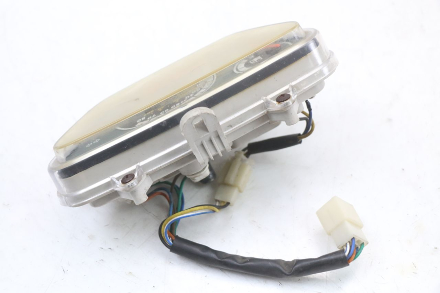 photo de LICZNIK BAOTIAN TRAVEL SPIRIT 50 (2010 - 2012) - Zbliżenie techniczne