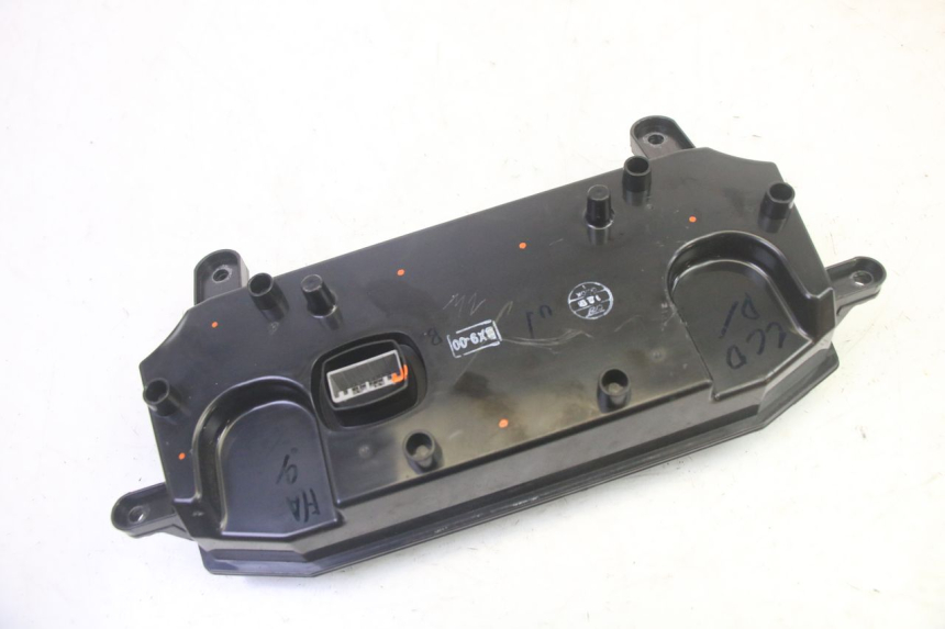 photo de LICZNIK YAMAHA TRICITY 300 (2020 - 2024) - Część sprawdzona