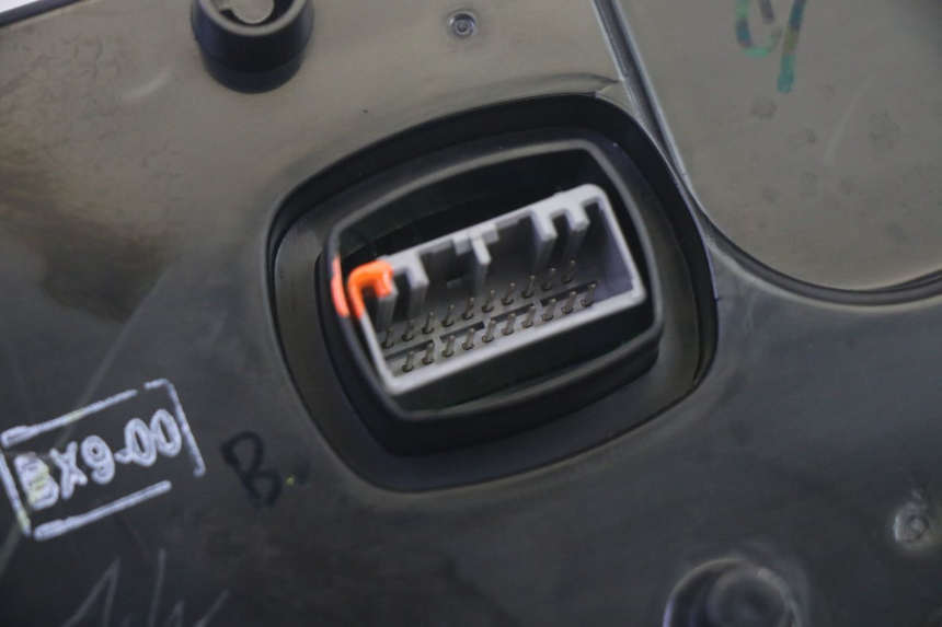 photo de LICZNIK YAMAHA TRICITY 300 (2020 - 2024) - Oznaczenia i referencje