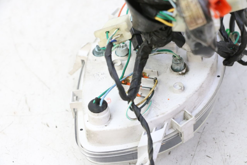 photo de LICZNIK PEUGEOT TWEET PRO CARGO 50 (2018 - 2022) - Inny kąt widzenia