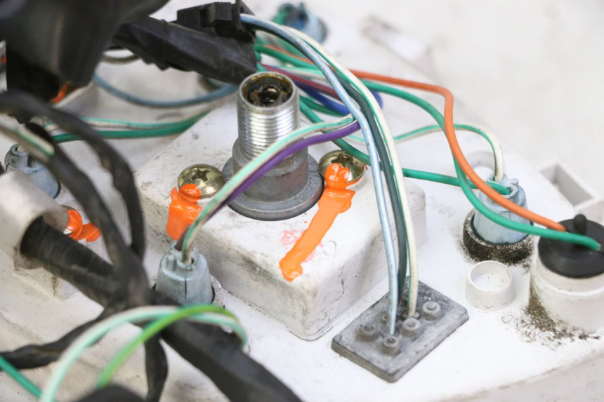 photo de LICZNIK PEUGEOT TWEET PRO CARGO 50 (2018 - 2022) - Punkty mocowania