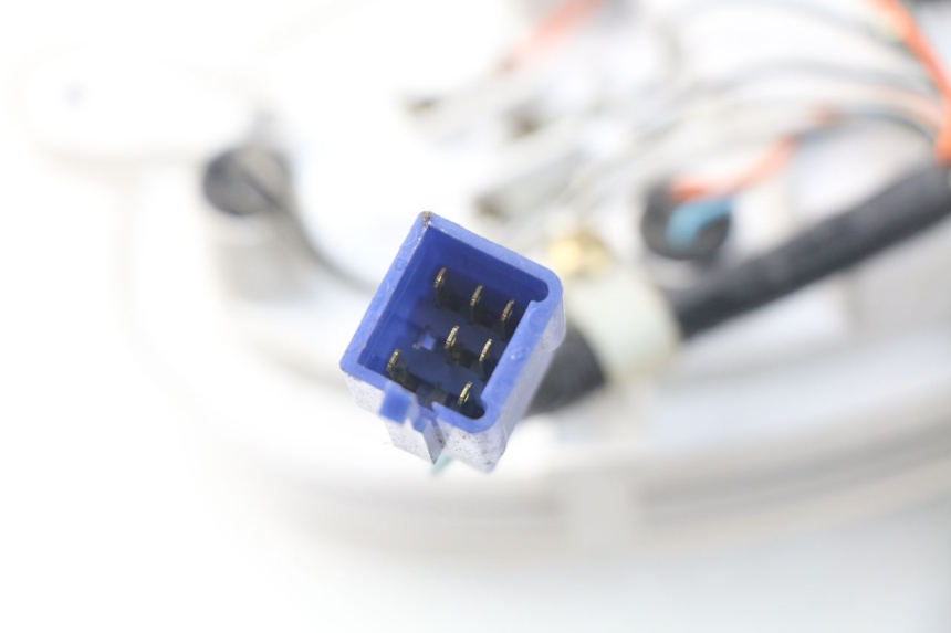 photo de LICZNIK SUZUKI UC EPICURO 125 (1999 - 2003) - Inny kąt widzenia