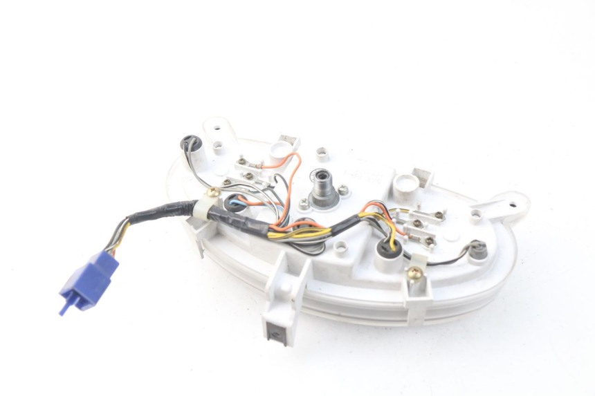 photo de LICZNIK SUZUKI UC EPICURO 125 (1999 - 2003) - Widok ogólny