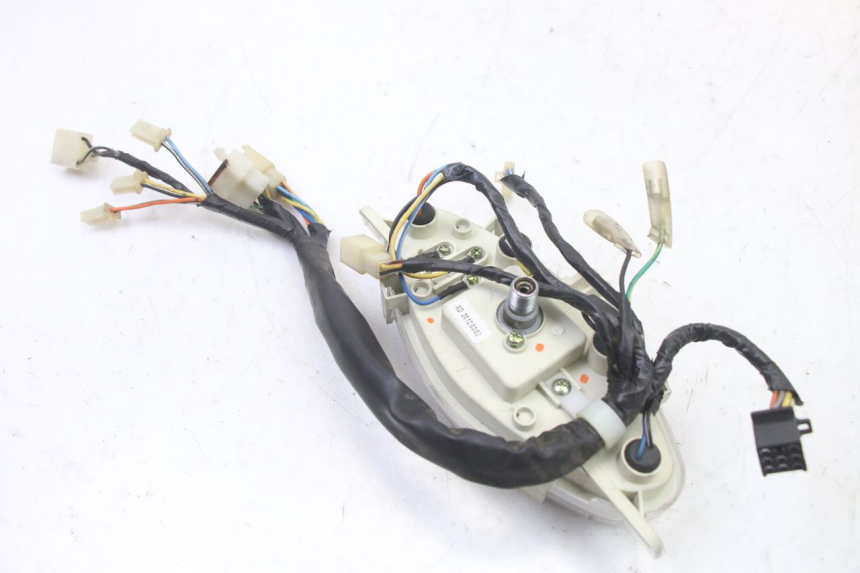 photo de LICZNIK PEUGEOT V-CLIC VCLIC 50 (2007 - 2013) - Stan powierzchni