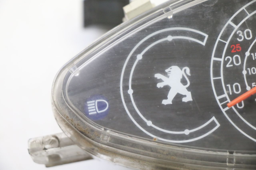 photo de LICZNIK PEUGEOT V-CLIC VCLIC 50 (2007 - 2013) - Zoom stanu zużycia