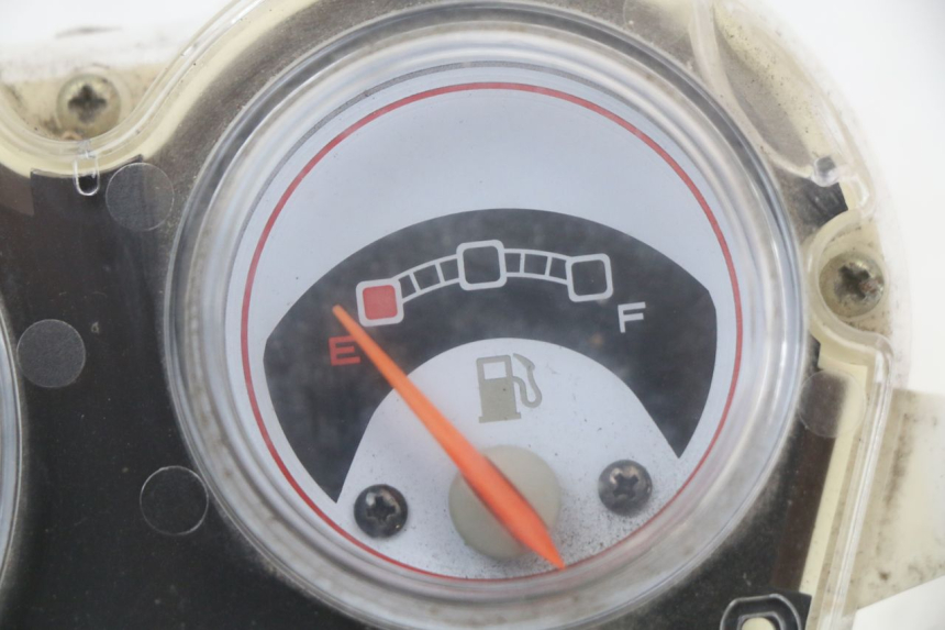 photo de LICZNIK BEELINE VELOCE 4T 50 (2011 - 2020) - Zoom stanu zużycia