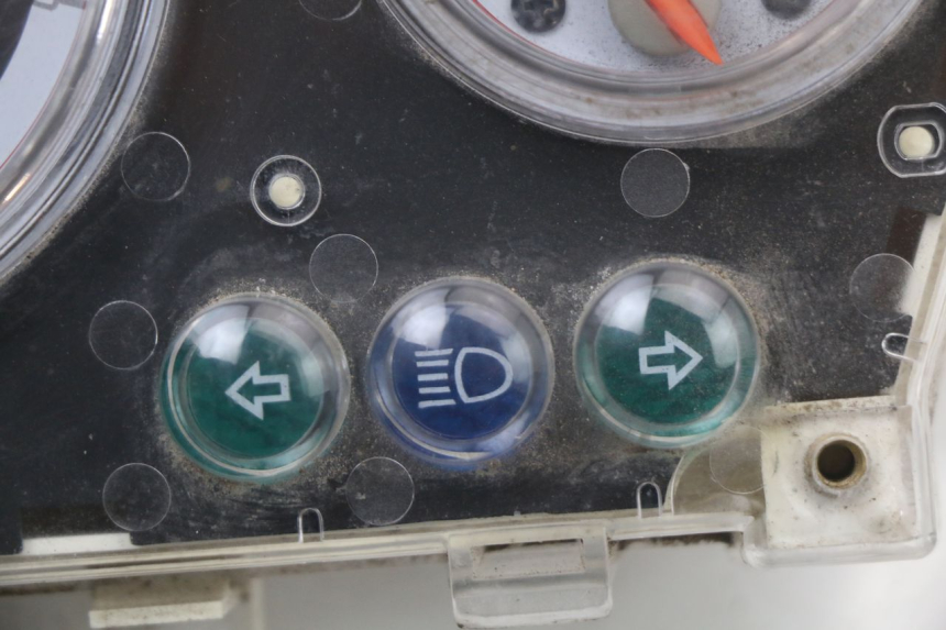 photo de LICZNIK BEELINE VELOCE 4T 50 (2011 - 2020) - Inny kąt widzenia