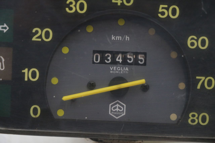 photo de LICZNIK PIAGGIO VESPA PK FL 2T 50 (1990 - 1996) - Zoom stanu zużycia