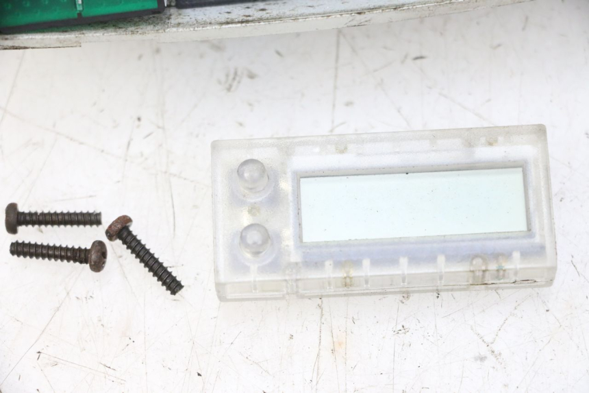 photo de LICZNIK PIAGGIO VESPA S 2T 50 (2007 - 2014) - Zbliżenie techniczne