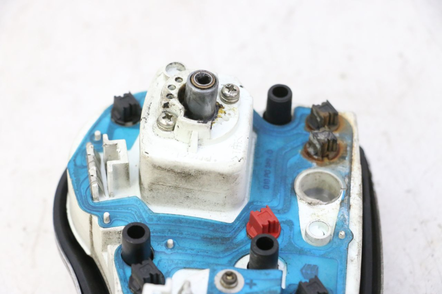 photo de LICZNIK PIAGGIO VESPA S 2T 50 (2007 - 2014) - Stan powierzchni