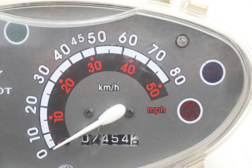 photo de LICZNIK PEUGEOT VIVACITY 50 (2004 - 2009) - Zoom stanu zużycia